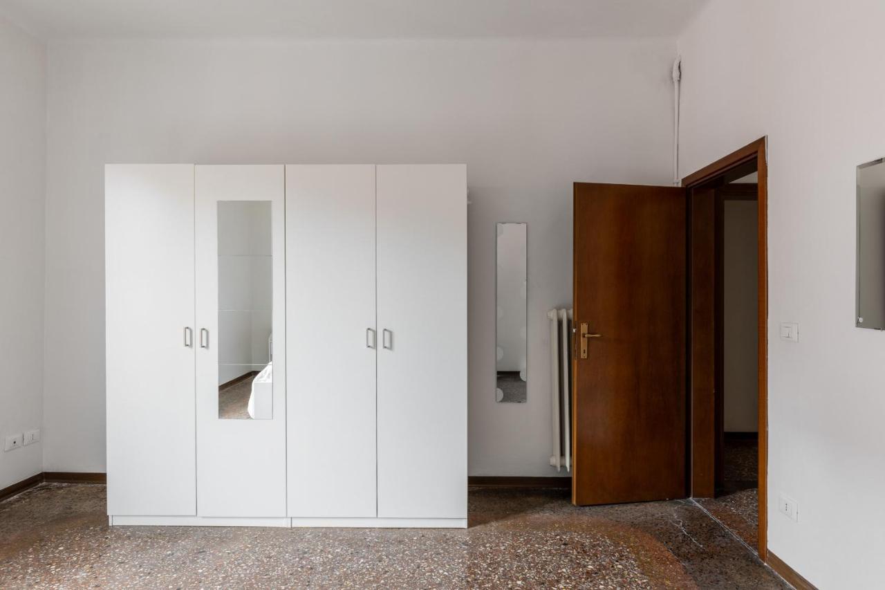Alessandrini Apartment Alla Finestrella By Wonderful Italy Болоня Екстериор снимка