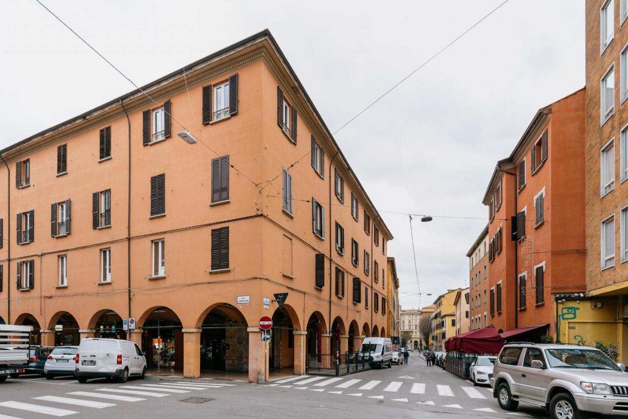 Alessandrini Apartment Alla Finestrella By Wonderful Italy Болоня Екстериор снимка
